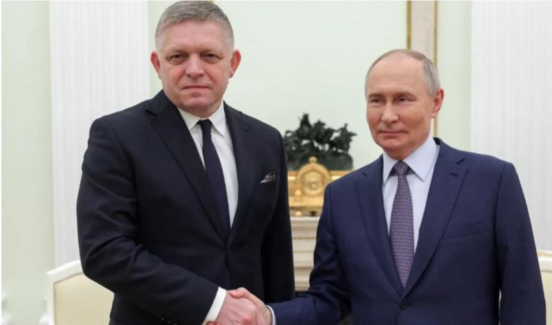 Slovenija zamudila priložnost: Putin podpira Slovaško kot morebitno prizorišče mirovnih pogajanj z Ukrajino