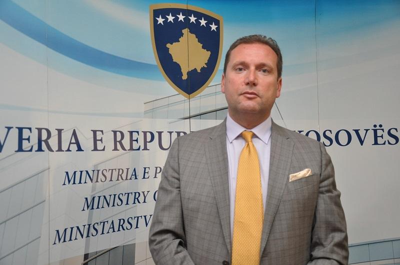 Na Kosovu odstavili notranjega ministra in šefa obveščevalcev 