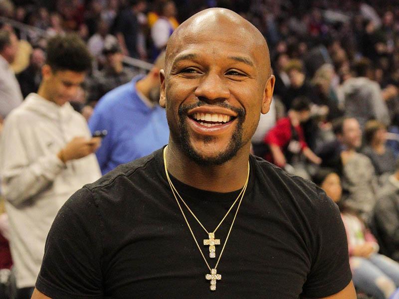 Mayweather zaslužil več kot Messi in Ronaldo skupaj