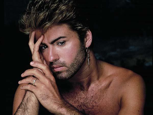 Umrl britanski zvezdnik George Michael
