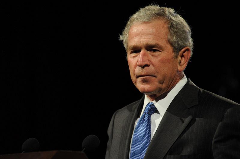 Trenutek resnice: Nekdanji ameriški predsednik George W. Bush obsodil »neupravičeno in brutalno invazijo na Irak!«
