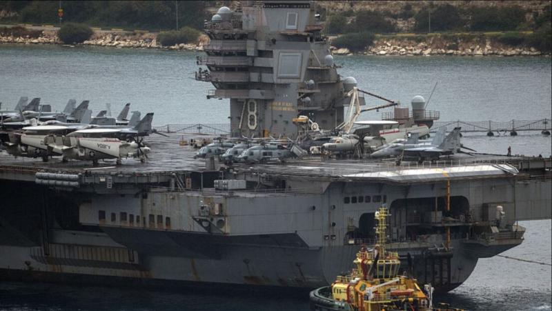 Zaklati vola za kilo mesa: Koliko naj bi bila ameriška letalonosilka »Gerald R. Ford« lahko neuporabna