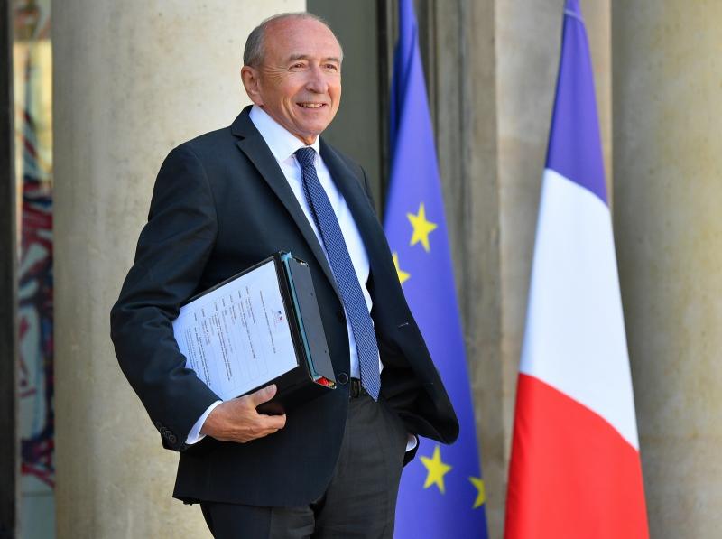 Francoski notranji minister napovedal odstop