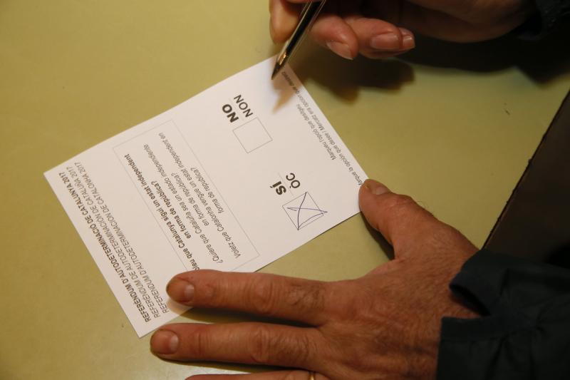 Španska vlada napovedala regionalne volitve v Kataloniji v šestih mesecih