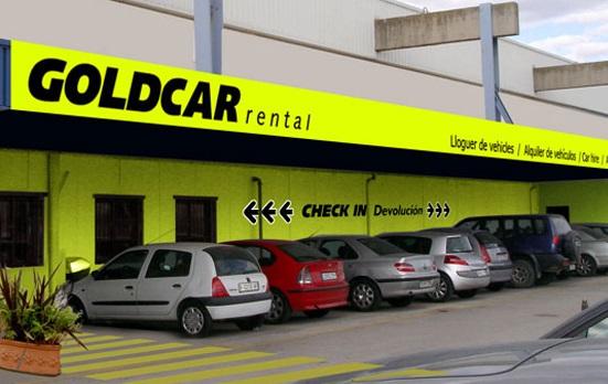 Več opozoril pred nepošteno prakso podjetij Goldcar in Firefly