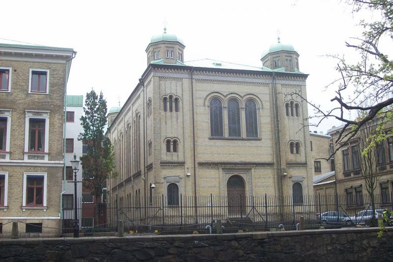 Neznanci poskusili požgati sinagogo na Švedskem
