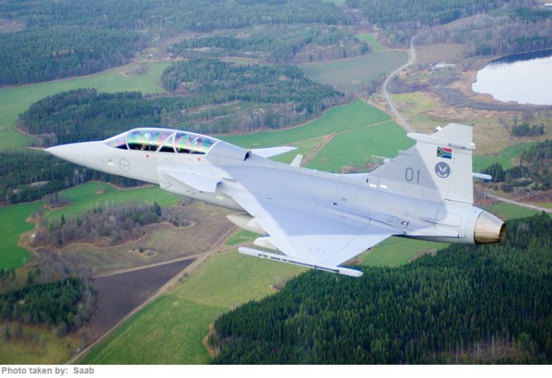 PR trik: Zakaj je ukrajinski nakup 150 letal Gripen E enako »nakupu vesoljske križarke« in »prstana vsemogočnosti«