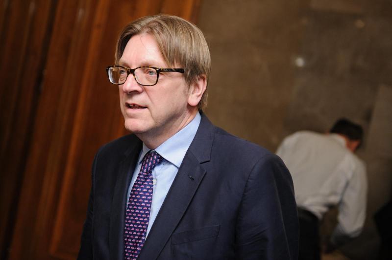 Poziv Webra in Verhofstadta k preiskavi pomanjkljivosti
