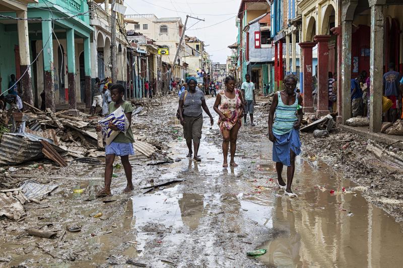 Primer Haitija : Zlovešč primer zahodnjaške, izkoriščevalske »širitve svobode in demokracije«