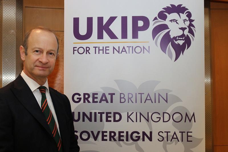 Britanski Ukip odslovil svojega vodjo