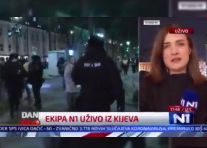 Hrvaški novinarji v Kijevu zatočišče našli pri veleposlaništvu Srbije: »Tukaj je varno, Rusi ne bodo ciljali!«