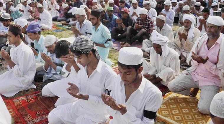 Indijsko vrhovno sodišče prepovedalo muslimanske hitre ločitve