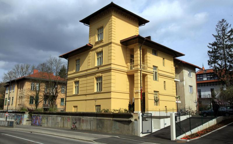 Inštitut za narodnostna vprašanja praznuje