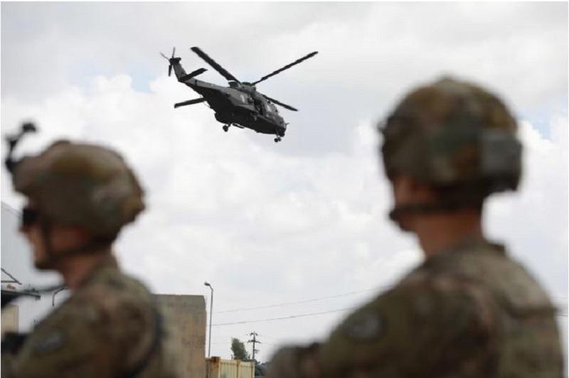 Iran osvobaja Irak: Američani in NATO od upornikov dobili 24-urno premirje za umik iz Bagdada