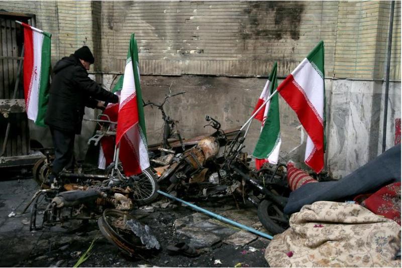 Iran: Za nedavnimi nemiri stoji 10 tujih obveščevalnih služb