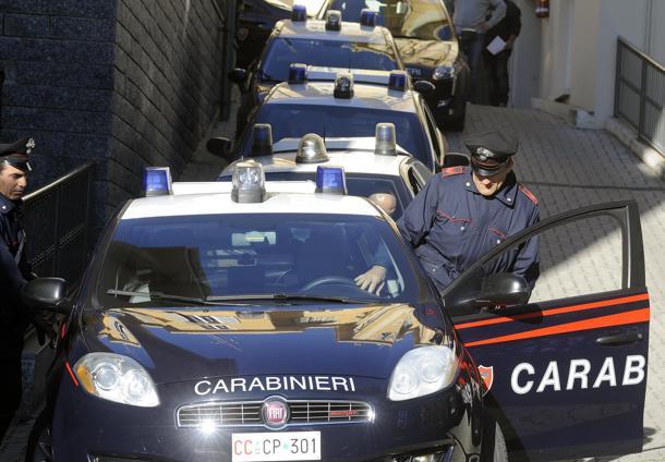 Policija na Siciliji aretirala več kot 30 članov mafije