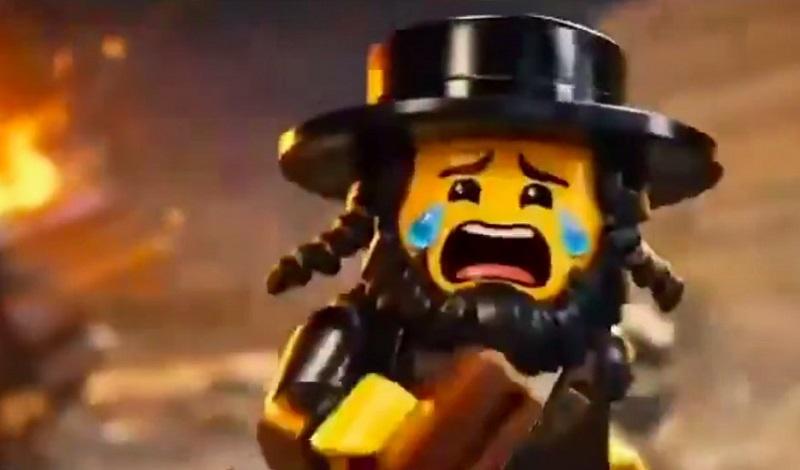 »Ameriški javnosti lažejo o napredku vojne, obramba je slepa, čas opozorila se je s pol ure zmanjšal na minuto!«