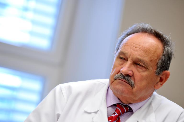 Remškar na delovnem sodišču izgubil tožbo zoper Onkološki inštitut