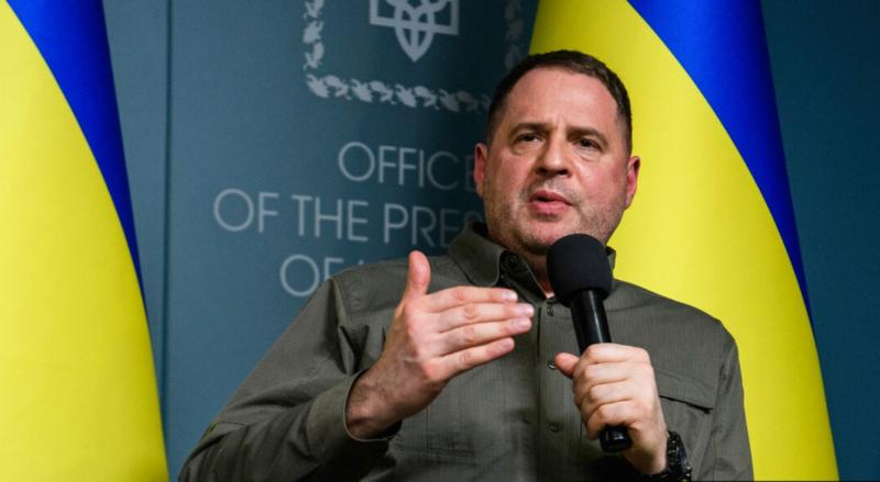 »Times«: Ukrajine ne vodi Zelenski, ampak Jermak