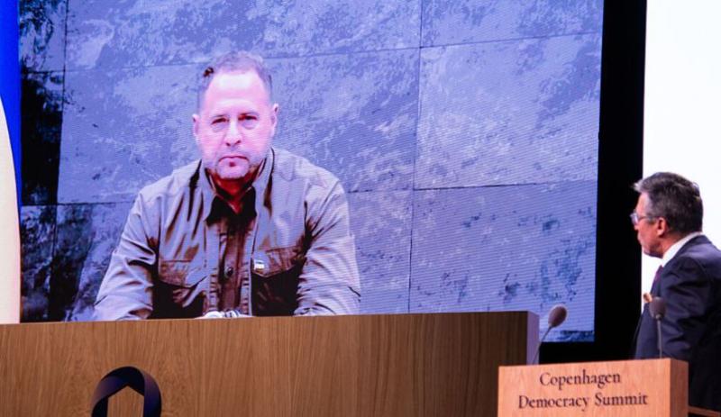 Jermak za ameriške medije po korupcijskem škandalu: Grem na fronto, užaljen sem!