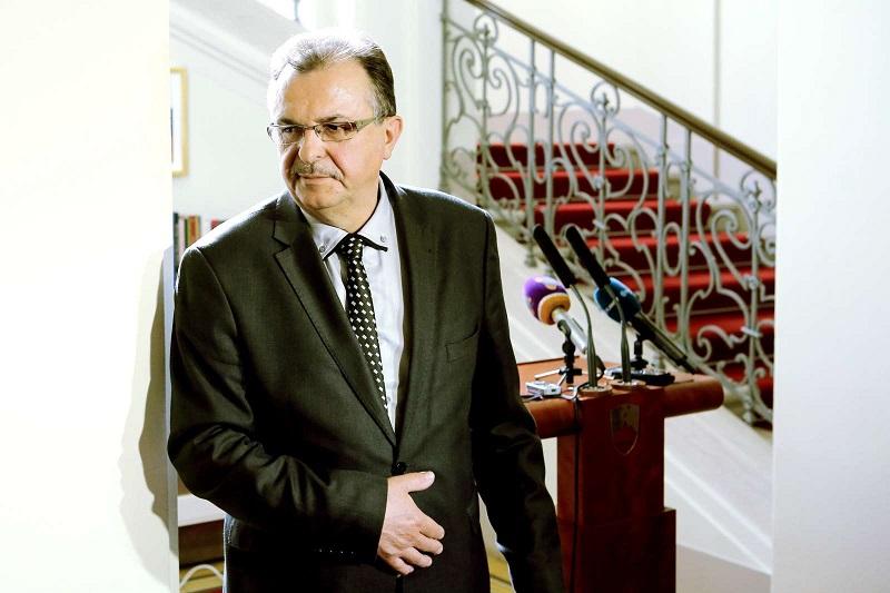 SDS: Möderndorfer zaradi konflikta interesov ne bi smel voditi preiskovalne komisije