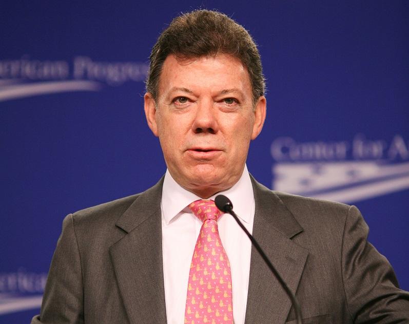 Na predsedniških volitvah v Kolumbiji na kocki tudi mirovni sporazum