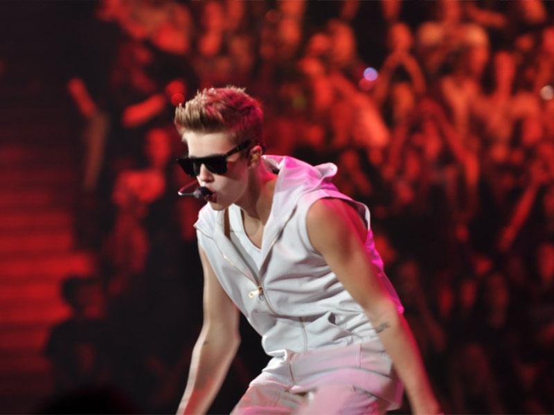 Bieber iz nepredvidenih razlogov predčasno zaključil turnejo