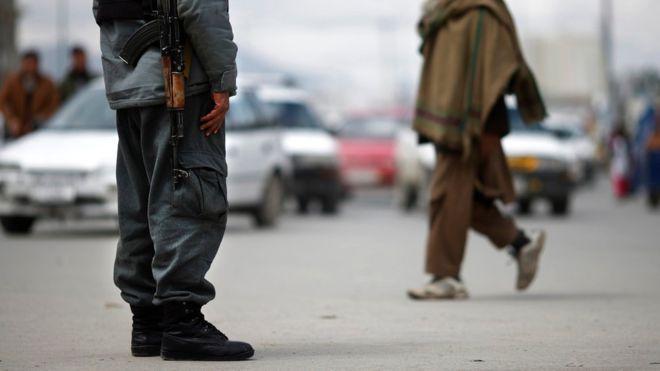 V eksploziji avtomobila bombe v Kabulu najmanj 24 mrtvih