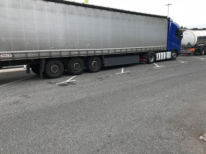 Neznani storilec na počivališču Tepanje ukradel več kot tisoč litrov nafte