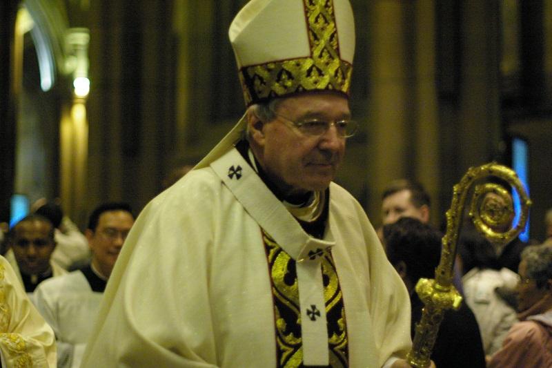 Na sodišču v Avstraliji začetek postopka proti kardinalu Pellu