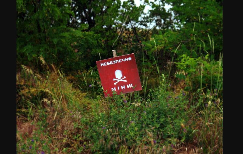 Pentagon prepričuje svet v noro zamisel: Prepovedane kasetne bombe bi bile koristne za Ukrajino