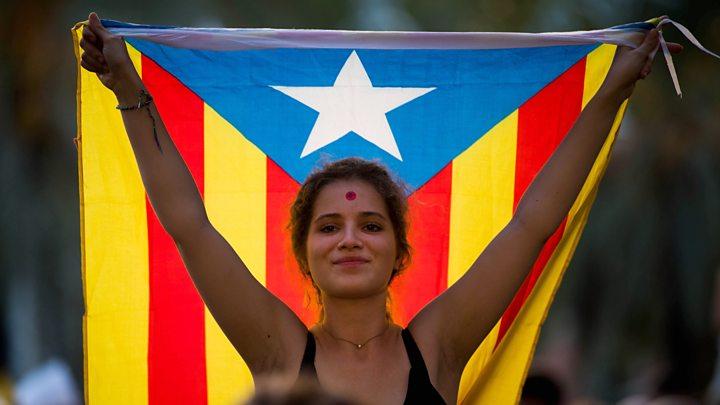 Zagovornikom odcepitve Katalonije znova raste podpora