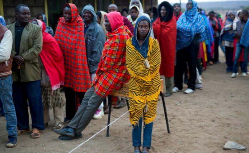 Kenijci so se množično udeležili volitev
