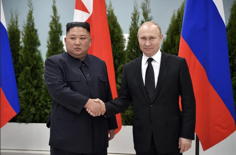 Rusija in Severna Koreja se pripravljata na okrepljeno vojaško sodelovanje in skupne manevre skupaj s Kitajsko