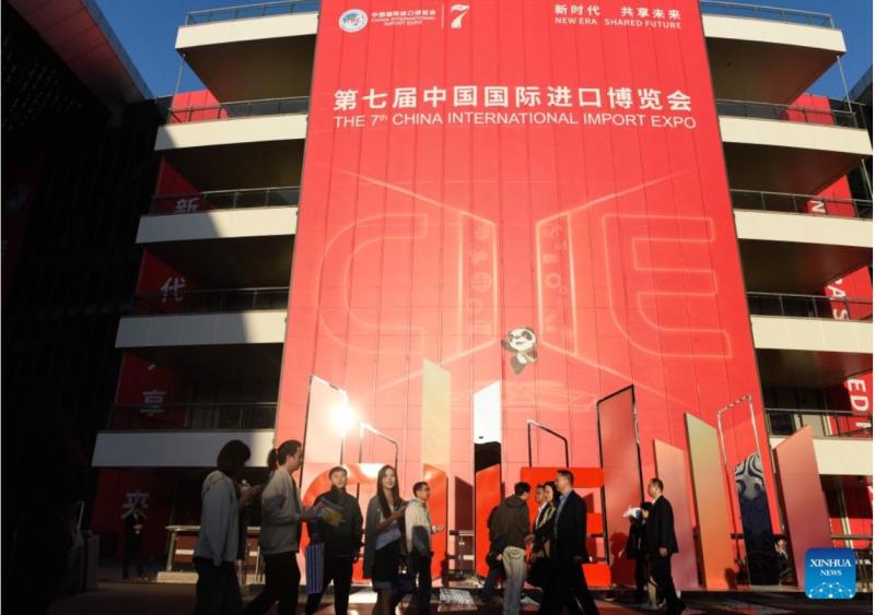 V Šanghaju so odprli razstavo »China International Import Expo«