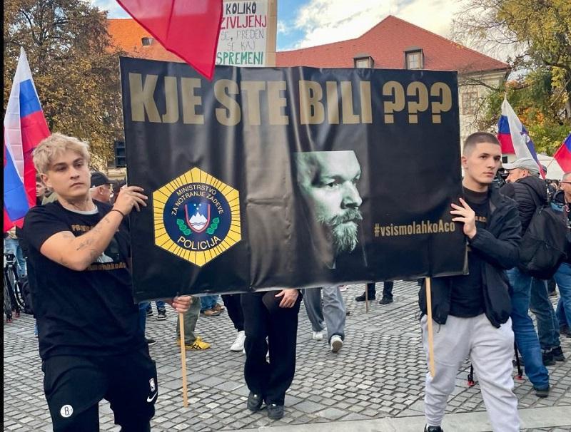 Beda države: Golob dal za NATO v enem dnevu toliko, kolikor bi bilo dovolj za rešitev dveh slovenskih »romskih problemov«