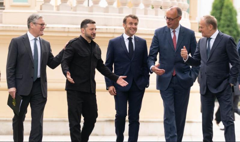 Zaharova objavila videoposnetek z obiska Kijeva: Kaj to skriva Macron?