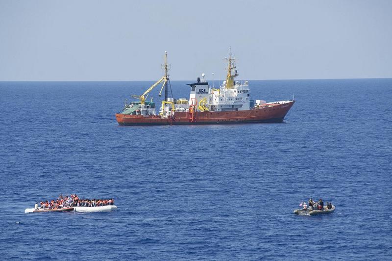 Malta dovolila vplutje ladje Aquarius z rešenimi migranti