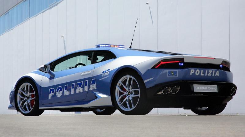 Italijanska policija dobila lamborghinija huracana