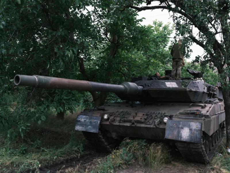 Rusi v ofenzivi, lov na Leoparde uspešen: ukrajinski tankisti naj bi jih že sami kvarili, da ne bi šli v boje