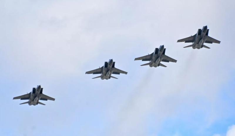 Ruski MiG-i vzburili duhove v Varšavi