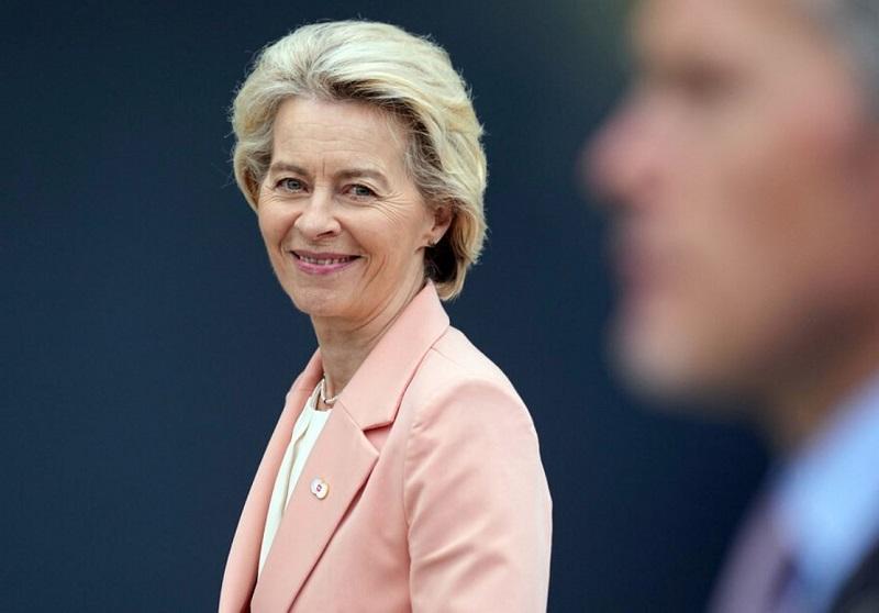 Nacistična preteklost očeta Ursule von der Leyen: Kako je Ernst Albrecht pomilostil vojnega zločinca (FOTO)