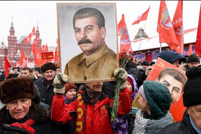 Nostalgija: zakaj je podpora Stalinu v Rusiji na rekordni ravni