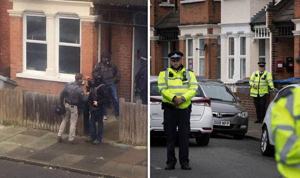 Britanska policija v povezavi z napadom v Manchestru aretirala še dve osebi