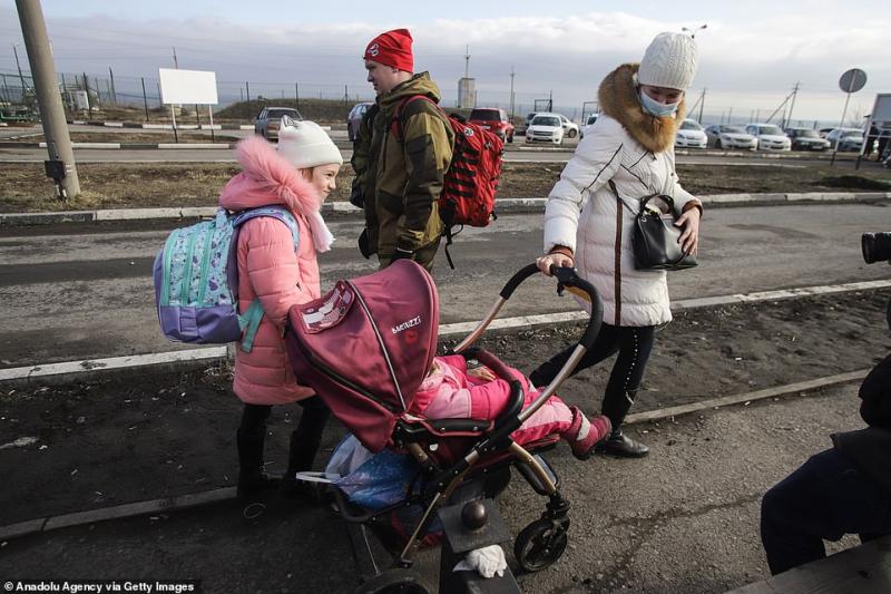 Kako zavajajo: Kaj v resnici pomeni 12.456 civilnih smrtnih žrtev v treh letih vojne v Ukrajini - in katerih ne kažejo?