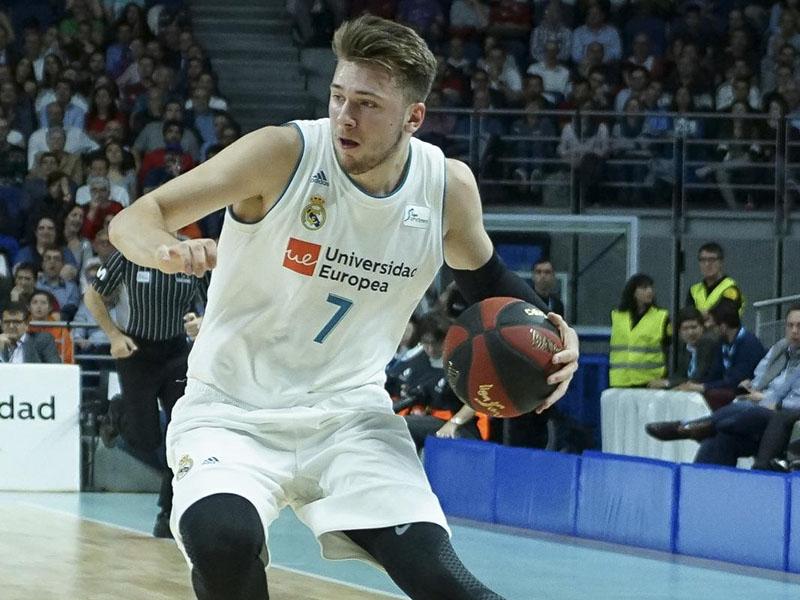 Poti nazaj ni, Luka Dončić gre na nabor