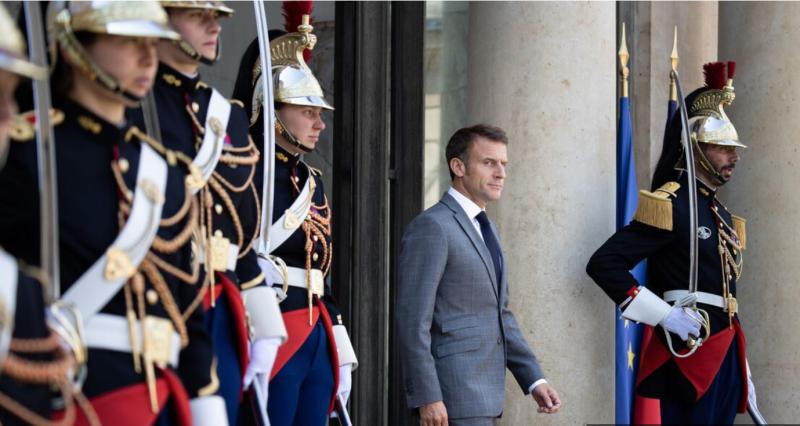 Bloomberg: »Zadnji žebelj« v krsto Macronove strategije za Afriko