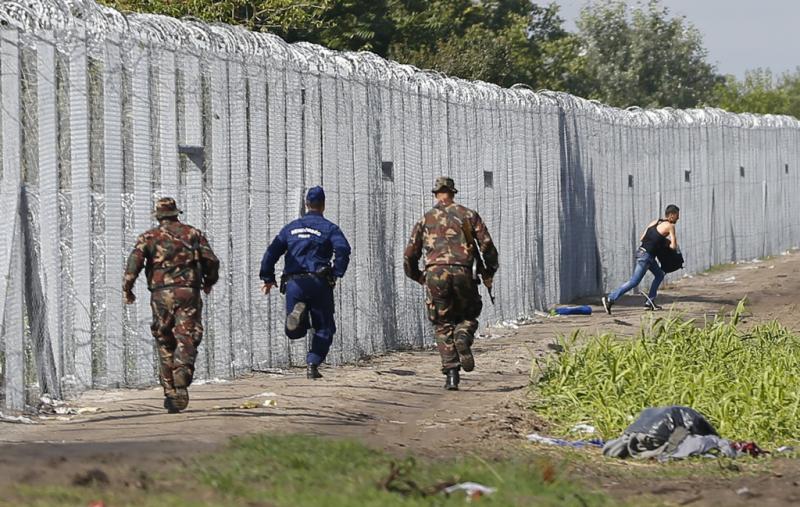 Bruselj: Madžarsko prošnjo bomo preučili, a ograj ne financiramo