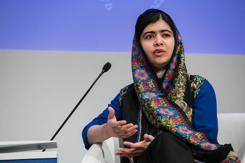 Malala prvič po napadu v svojem rojstnem kraju