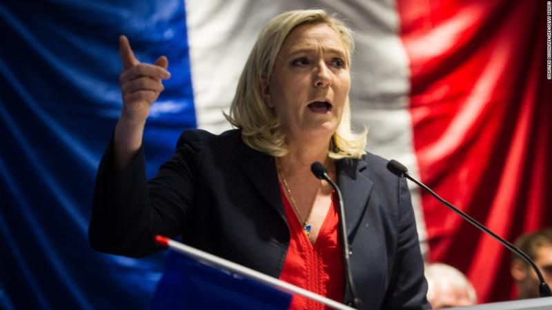 Le Penova v primeru zmage za čimprejšnji referendum o članstvu v EU